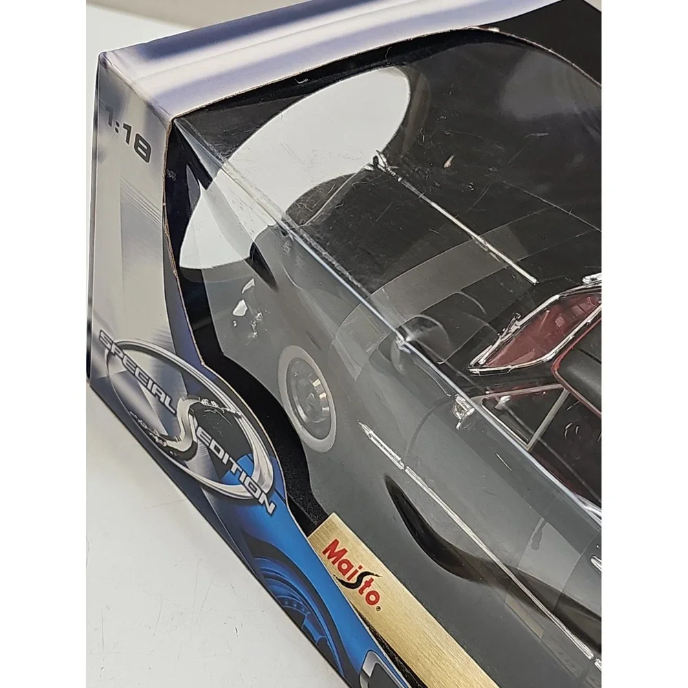 1950 FORD by MAISTO Black w/Red Interior 1:18 Diecast Special Edition